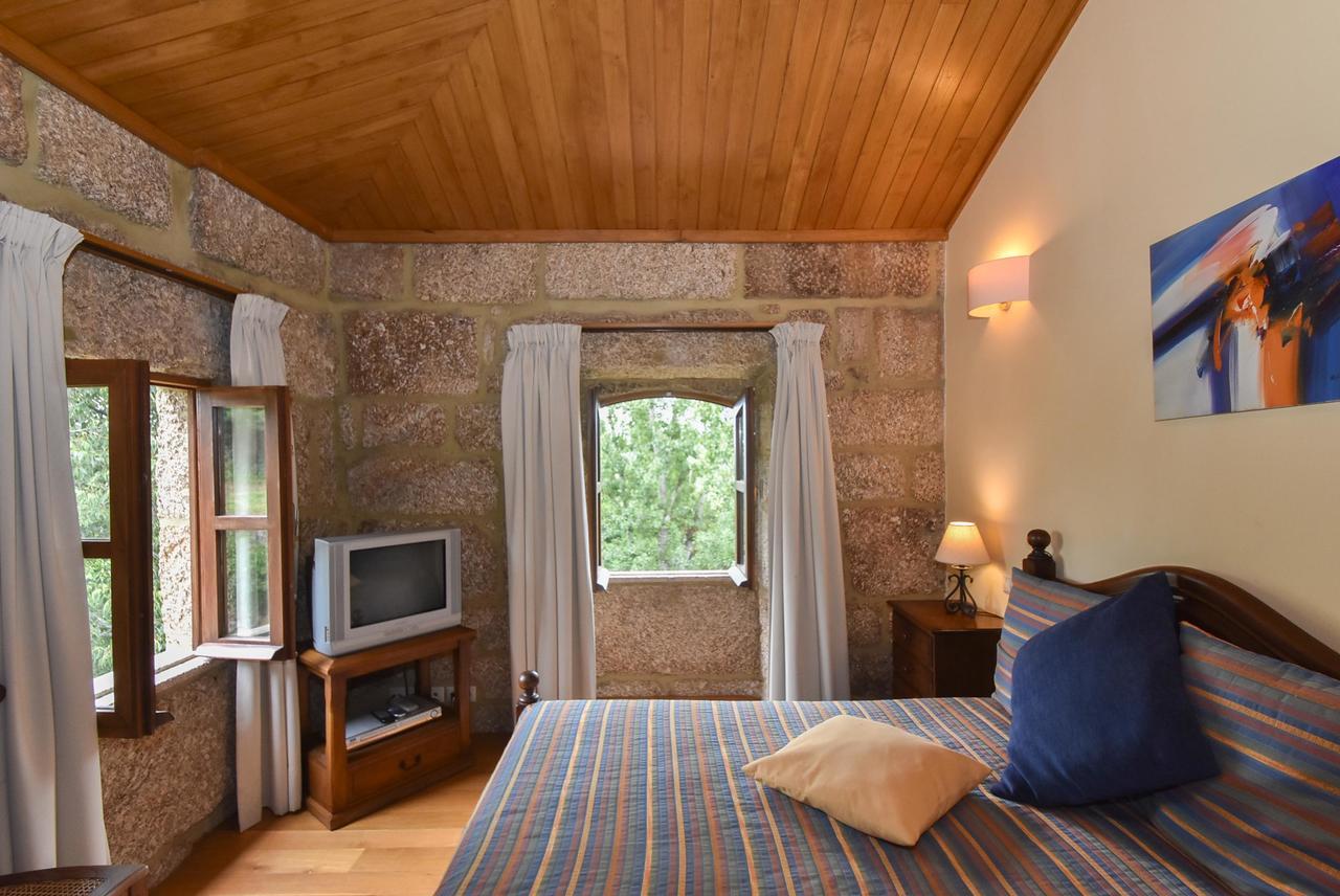 Quinta De Abol De Baixo Hotel Entre-os-Rios Eksteriør billede
